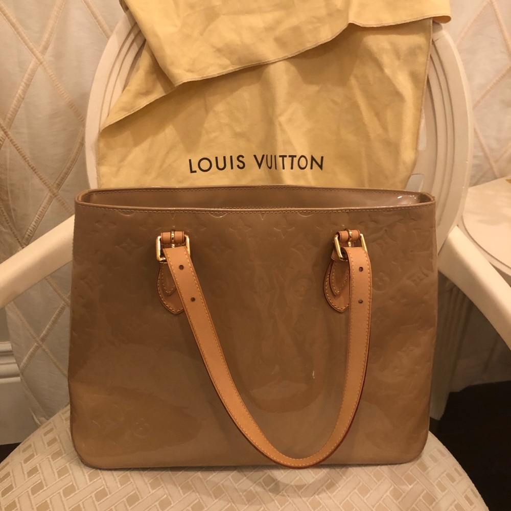 Authentic Louis Vuitton Vernis Brentwood tote